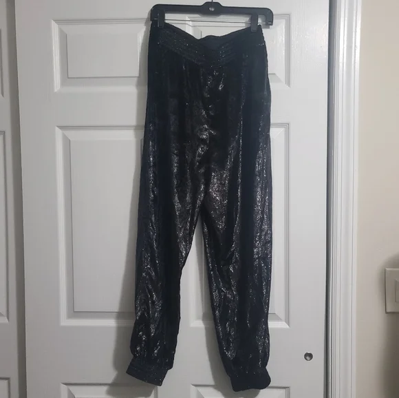 7 For All Mankind Luxe Jogger in Black Shine Size M  Festive Shiny Party Pant - Picture 6 of 14